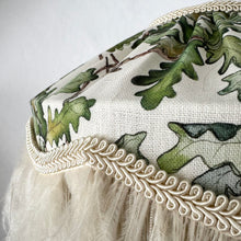 Load image into Gallery viewer, TIFFANY DORIS LAMPSHADE - Bertioli at Thyme Oak Leaf
